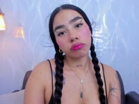 Hello, boys, if you like really sensual women, here I am: a genuine Latina and very affectionate. Enjoy, take me, let