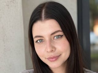 cam slut AleshiaLeviston