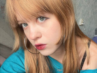 sexy live cam girl AmberLune