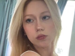 sexy live cam girl CeciliaWhithrock