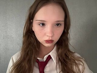 nude camgirl picture LaritaLudemann