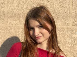 adult videochat cam MadelynWealer
