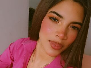 kinky video chat performer MeliJhonson