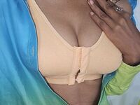 naked cam girl RitikaRani