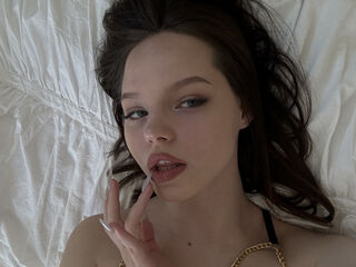 shaved pussy cam SelenaNoelle