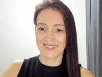 Hi I am a single mom looking for some fun. What about you?