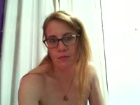 je suis une femme coquine tendre, sensuelle avec beaucoup de désir.