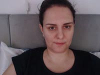 I am a nice person, sociable, with  a great sense of humour , i like to make a lot of friends and be surrounded by great people.Come talk to me and let