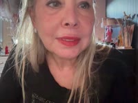 Hi ik ben Desiree,En al jaren bekend om lekker samen te genieten. Ook  altijd in lingerie te bewonderen beeldbellen zowel bellen Spontaan stout volle borsten En open mind Bevalt dit je kom dan gauw in mn chat Lekker kinky kan ook lekkere slaafjes of  sissys welkom ook slaafjes welkom onderdanige slaafjes kom je ook in mijn chat Rollen spel Of lekker samen spelen .Sta open voor een praatje En dan vervolgens samen even genieten.