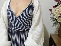 Hi, I am a sweet and naughty woman who likes to try new things. Do you want to discover with me how naughty I can be?I am waiting for you