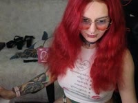 Hello. My name is Ginger. I not only work here, but I also dream of meeting my destiny ;)