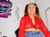 I am a very rational person, i can be crazy in bed - here s the place I
can manifest my dark crazy side. Otherwise, I like discipline and
routine and relaxing activities.

I like self-confidence,long orgasms, oral sex, rough sex. There are not
so many things that can turn me off except rude members or those that
are asking things for free.