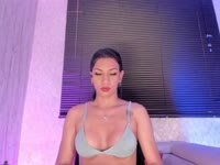 !)Looking for Something More Intimate and Exciting?
If you want to take the fun to the next level and explore a deeper, more personalized interaction, I invite you to my PRIVATE. This is where the magic really happens. We can explore your desires and create moments that will leave you breathless, always respecting the platform