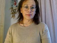 Hi ik ben 1.68 normaal postuur en ben 55 jaar zwarte ogen,lang haar.ik ben single en wil jij samen met mij alles ontdekken in het sex gebied,samen gaan wij met mekaar beleven.