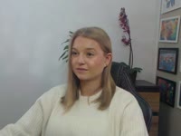 I am a woman that likes to try out new stuff. I am here because i would like to get to know new people. Maybe we could experience something really exciting together?