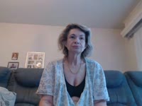 Je suis une femme "mûre" de 49 ans aimant le sexe sur toutes ses coutures,Shows spécials Messieurs en&nbsp;&nbsp;VIP ,fist, domination Extrême , ,je possède plusieurs godes , jouets