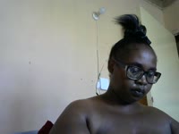 hey guys the reason why you should spend time with in my room im a very sexy woman mature who knws very well wat i want en i knw how to please a man and im very entertaining person u wont regret to visit my rooom