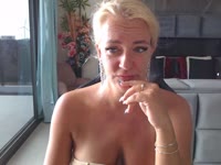 hey you there, are you coming to have fun camming with me?
I love to tease nicely
come enjoy with me