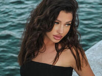 adult chatroom AlisaDiLaurentis