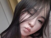 beautiful camgirl LauriMoradel