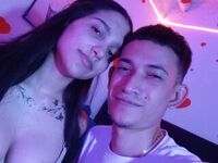 couple topless AilaSmitGret