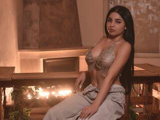 webcam girl chatroom AishaObsession