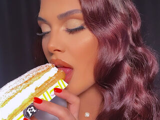 camwhore masturbating with vibrator Alexa