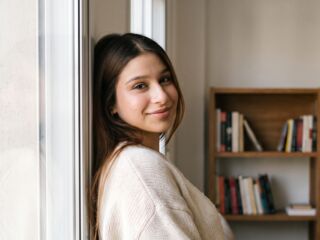webcam striptease show AlysaGagliano
