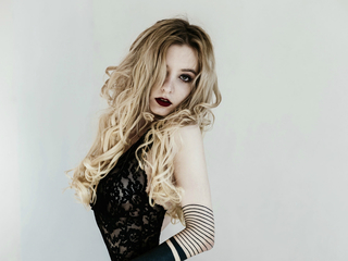 sexcam online AngelikaMoebius