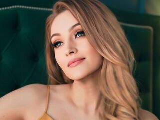 naked webcam girl fingering AniClark