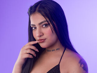 nude webcamgirl pic CarlaMilano