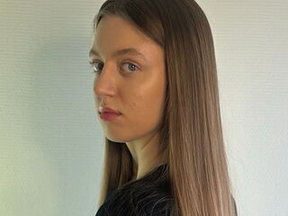 nude webcamgirl pic ChanellGawrys