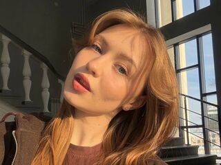 masturbating DenaeMckendrick