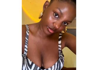 kinky video chat performer EleanorVee