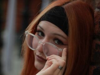 naked girl with webcam fingering EmeraldClyatt