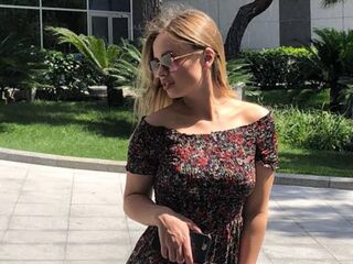 sexcam picture EmileeBeyale