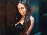 topless cam girl Eva