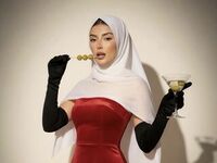 web cam chat HalaiaNoor