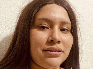 hot chatroom HoneyMil