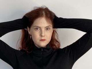 naked girl with live cam masturbating IdaBerenger