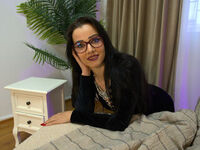 cam slut chat room IvyStone