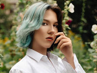 bedroom live webcam JessieLee