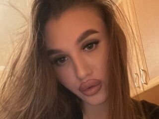 kinky webcam video KyraVictorine