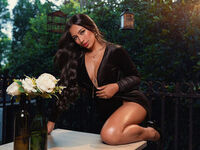 camwhore shaved pussy LeiaDiaz