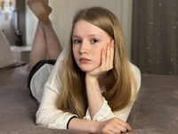 free live webcam video LilianHoward