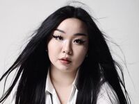 topless camgirl MeiFujimura