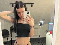 naughty cam girl masturbating with dildo NaomiSuz