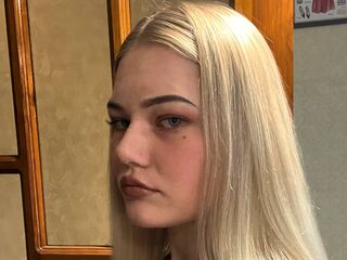 webcamchat NicolynMoore