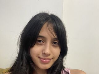 adult cam show NohemySuarez