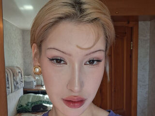 beautiful webcamgirl RavenBahamonde